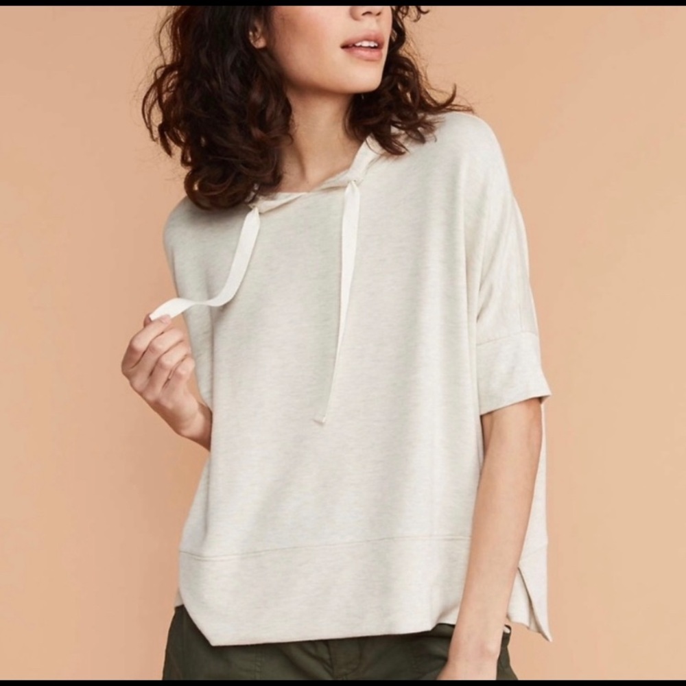 Lou and Gray Top